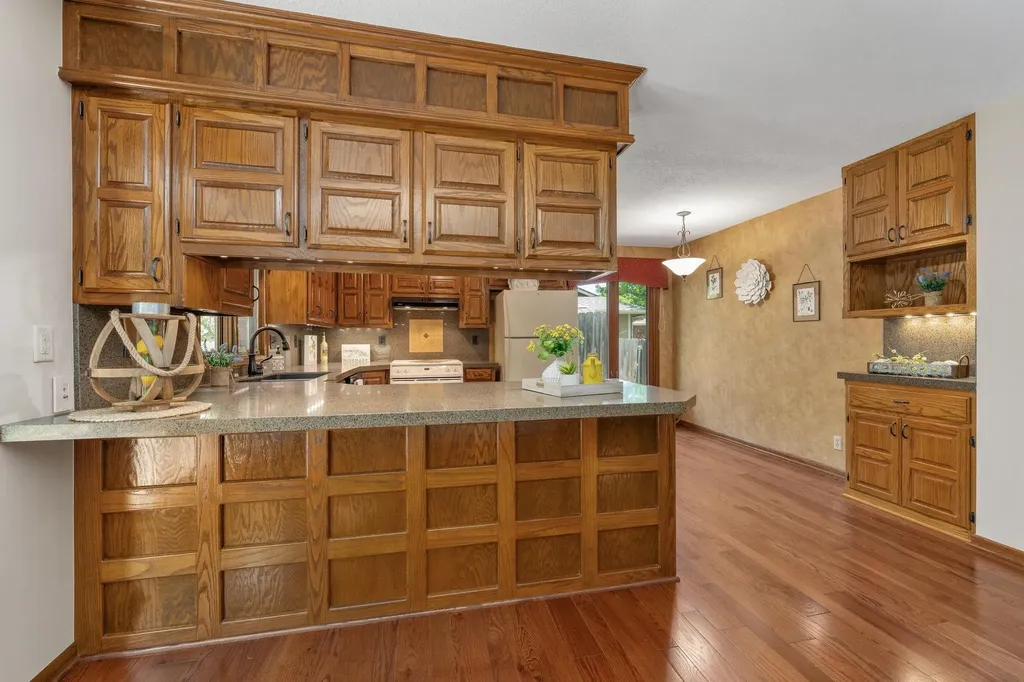 213 S Cardington Street Wichita KS 67209-4109