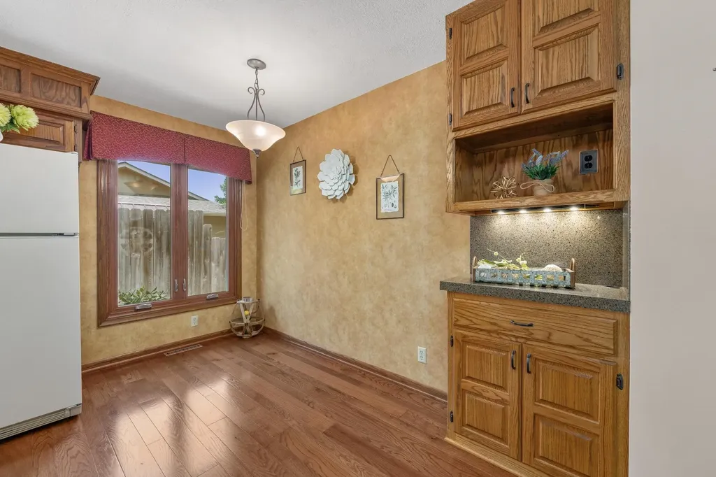 213 S Cardington Street Wichita KS 67209-4109