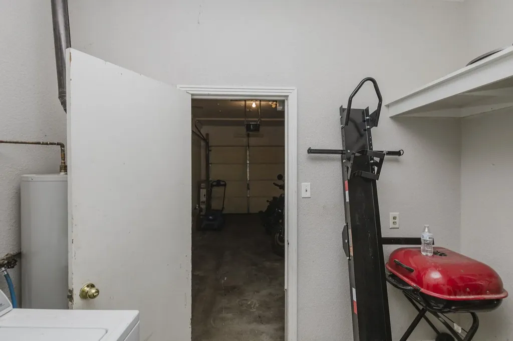 1724 S Volutsia Wichita KS 67211