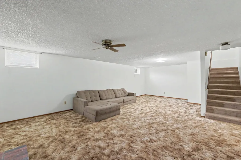 1700-1704 N Fairway Drive Augusta KS 67010