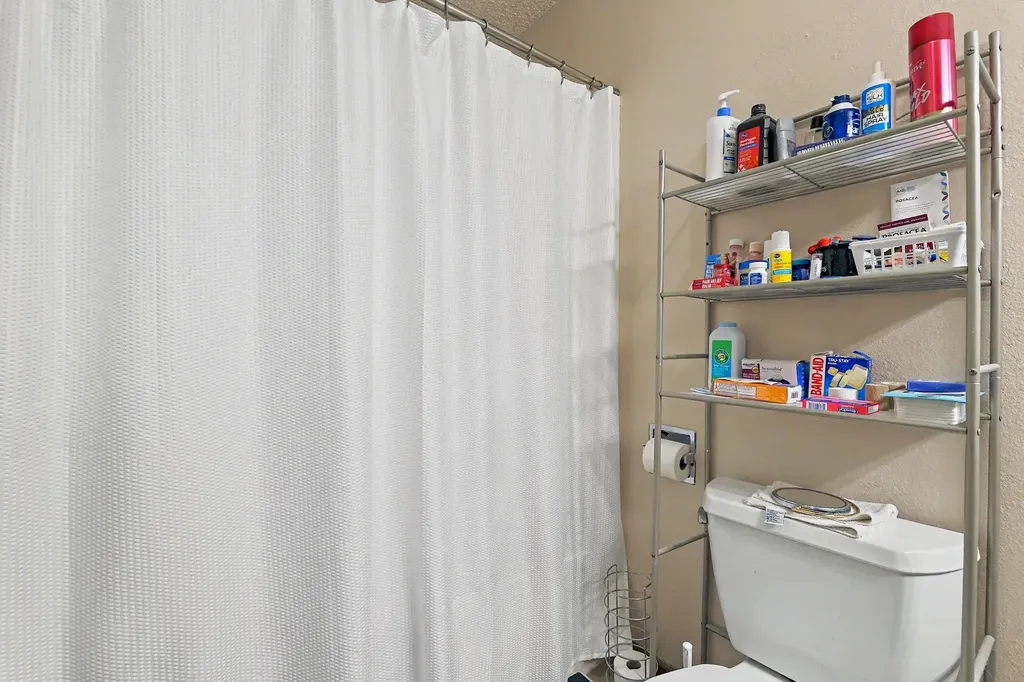 1700-1704 N Fairway Drive Augusta KS 67010