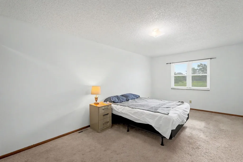 1700-1704 N Fairway Drive Augusta KS 67010