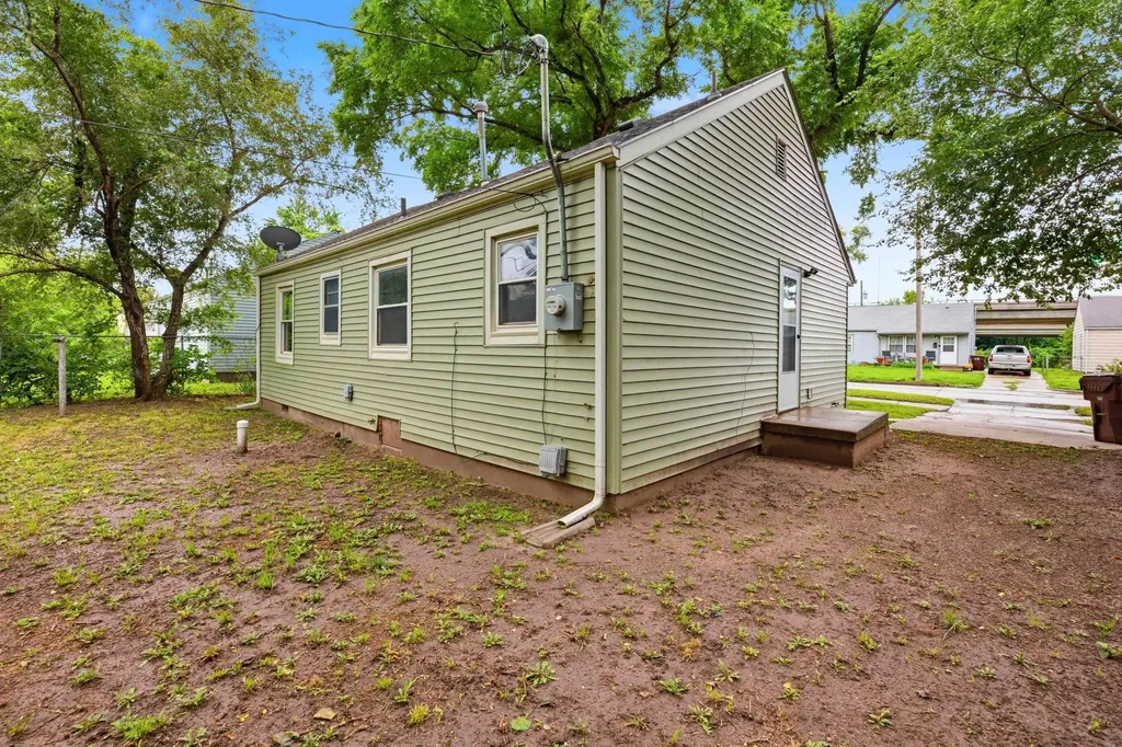 1232 N Pennsylvania Wichita KS 67214