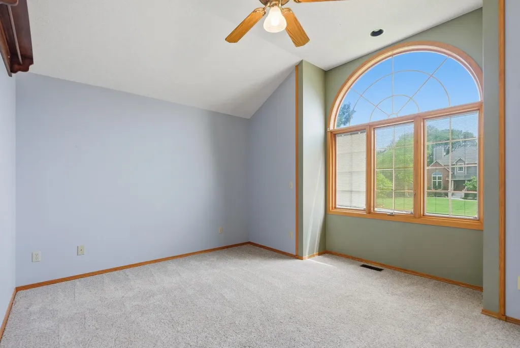 328 Campus Court North Newton KS 67117