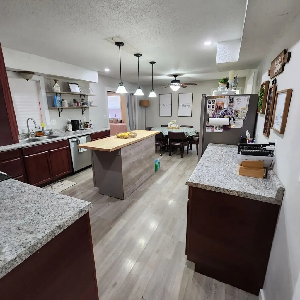 501 S Mount Carmel Avenue Wichita KS 67213-2311