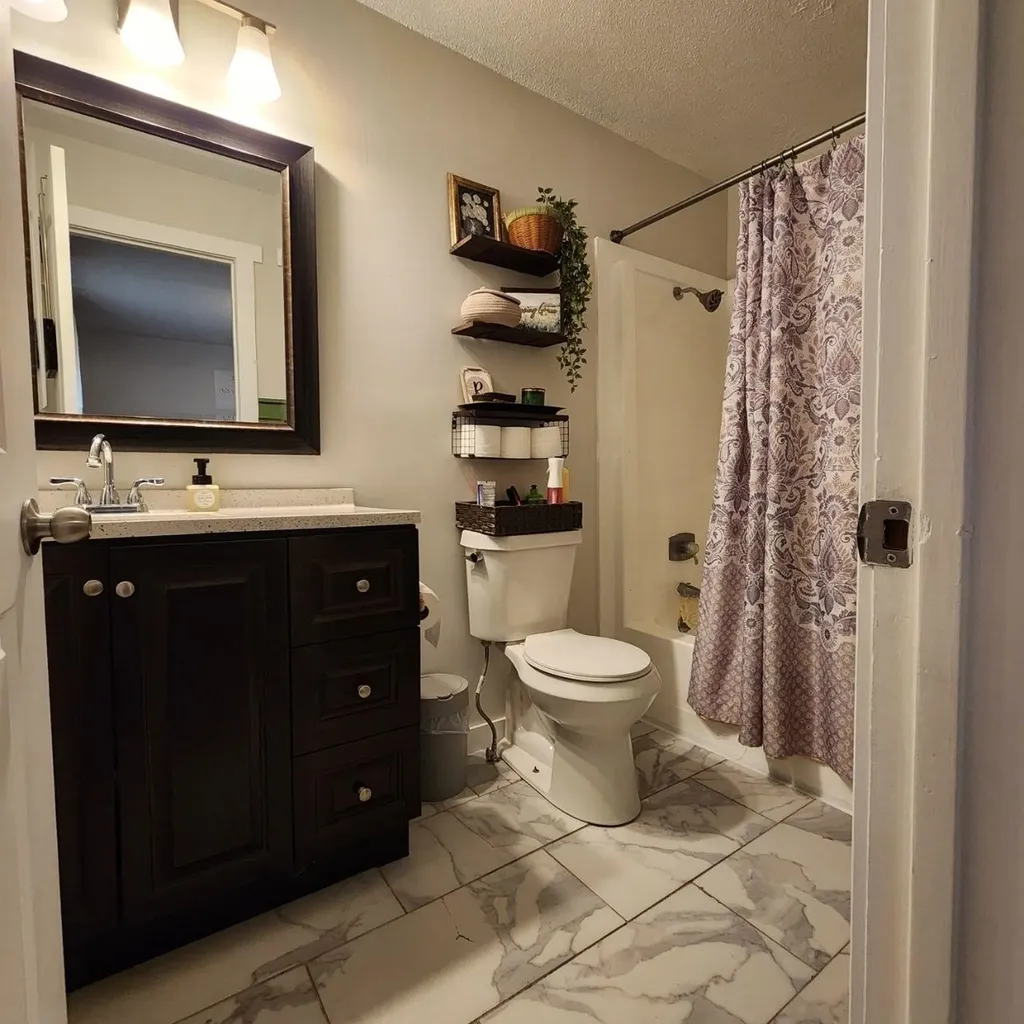 501 S Mount Carmel Avenue Wichita KS 67213-2311