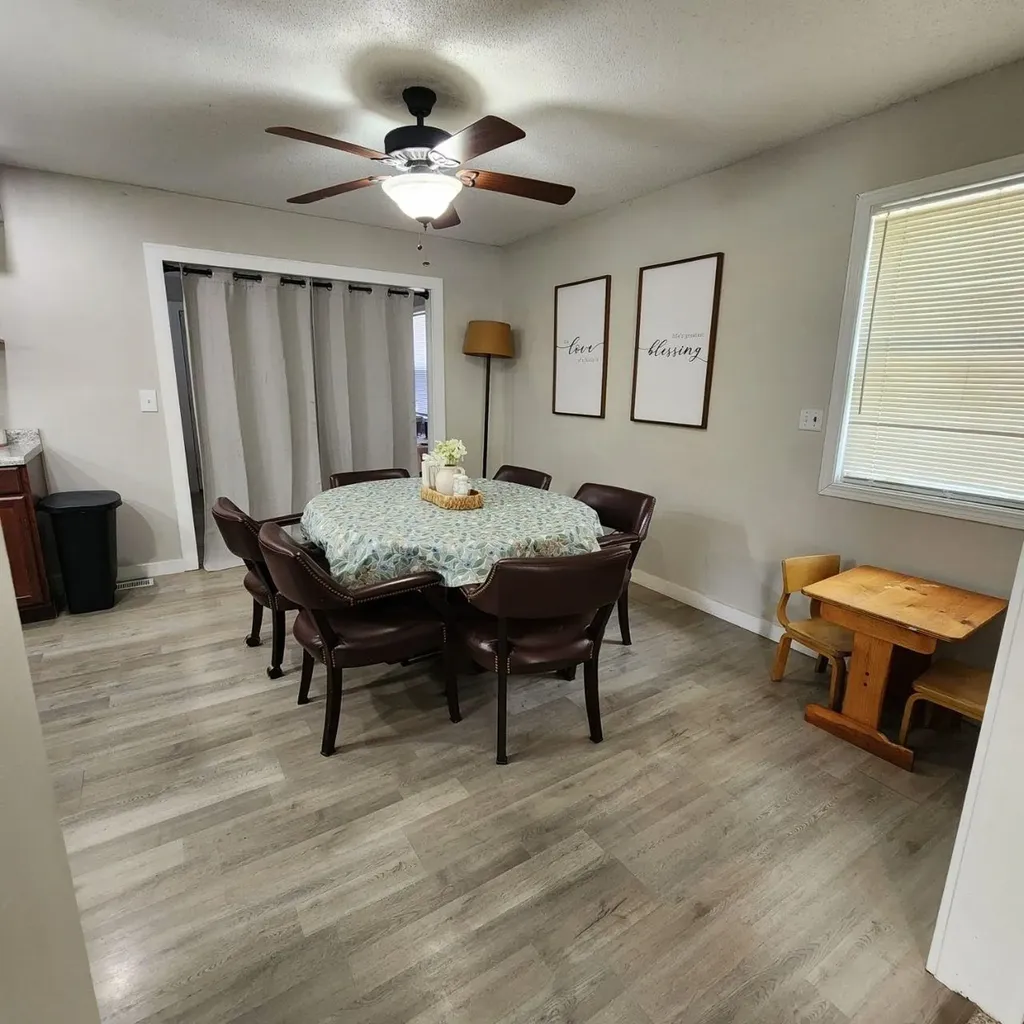 501 S Mount Carmel Avenue Wichita KS 67213-2311