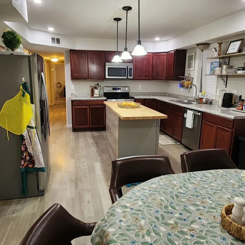 501 S Mount Carmel Avenue Wichita KS 67213-2311