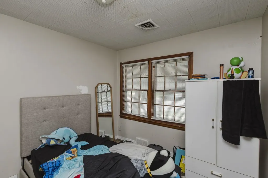 808 N Oliver Avenue Wichita KS 67208