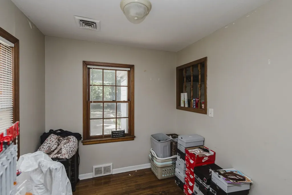 808 N Oliver Avenue Wichita KS 67208