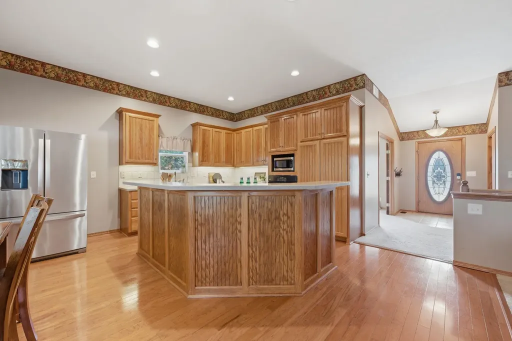 2553 N Hazelwood Street Wichita KS 67205
