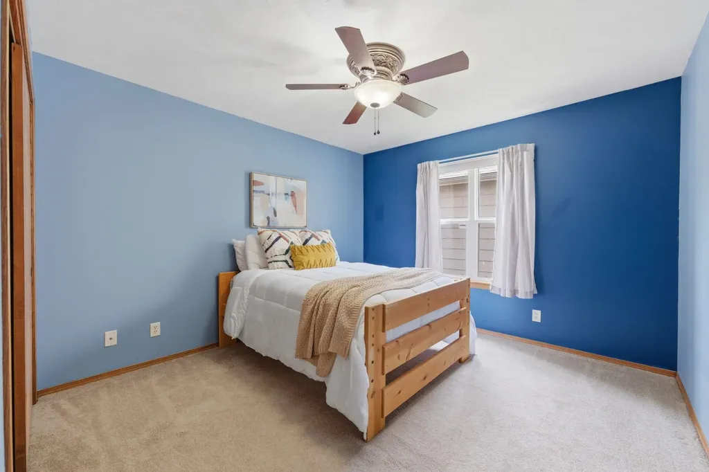 2553 N Hazelwood Street Wichita KS 67205
