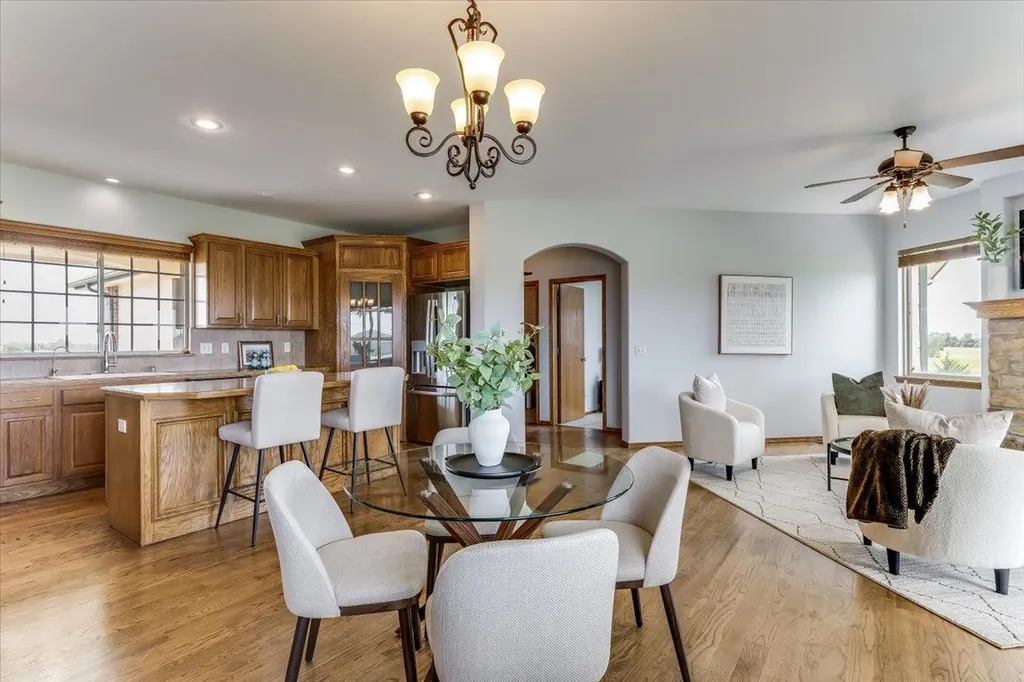 8015 S Butterfly Court Clearwater KS 67026-8572