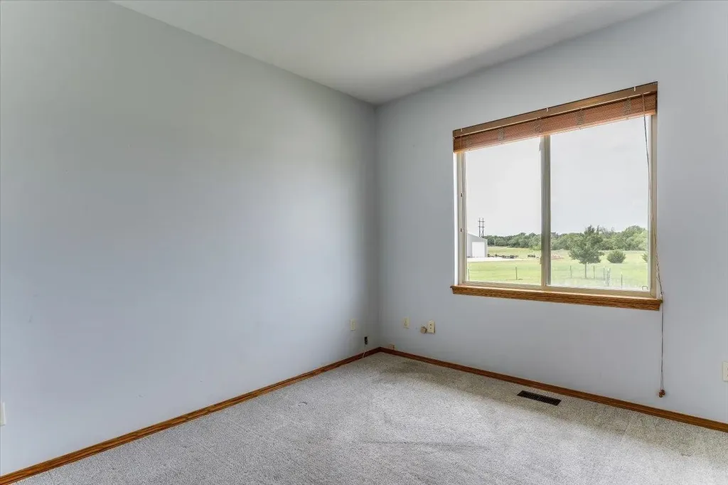 8015 S Butterfly Court Clearwater KS 67026-8572