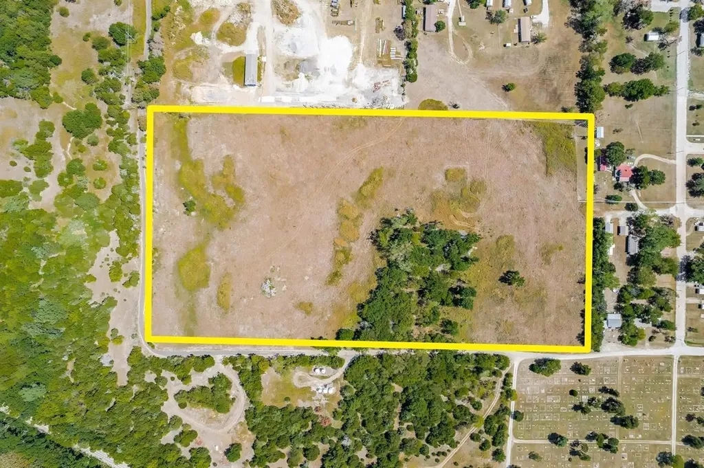 700 N Michigan Winfield KS 67156