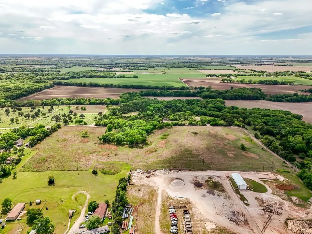 700 N Michigan Winfield KS 67156