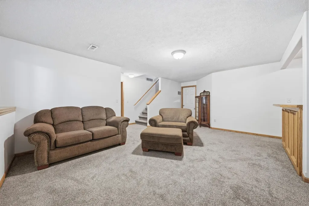 1114 N Fontenelle Drive Derby KS 67037-7913
