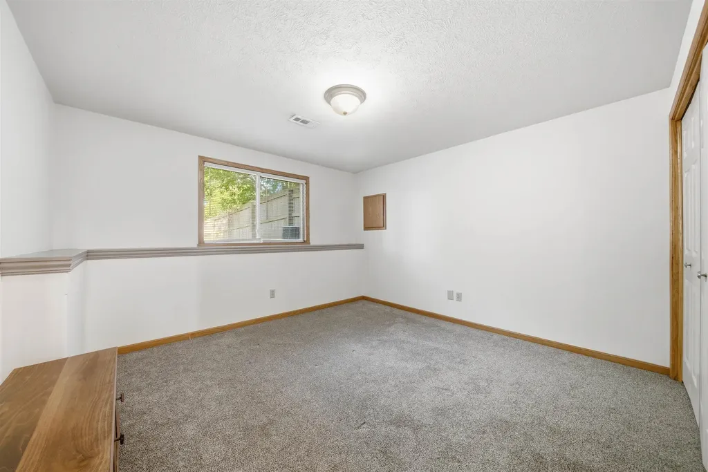 1114 N Fontenelle Drive Derby KS 67037-7913