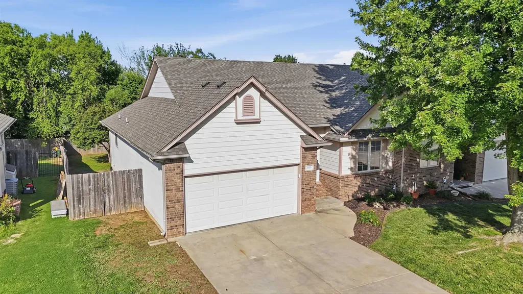 1114 N Fontenelle Drive Derby KS 67037-7913