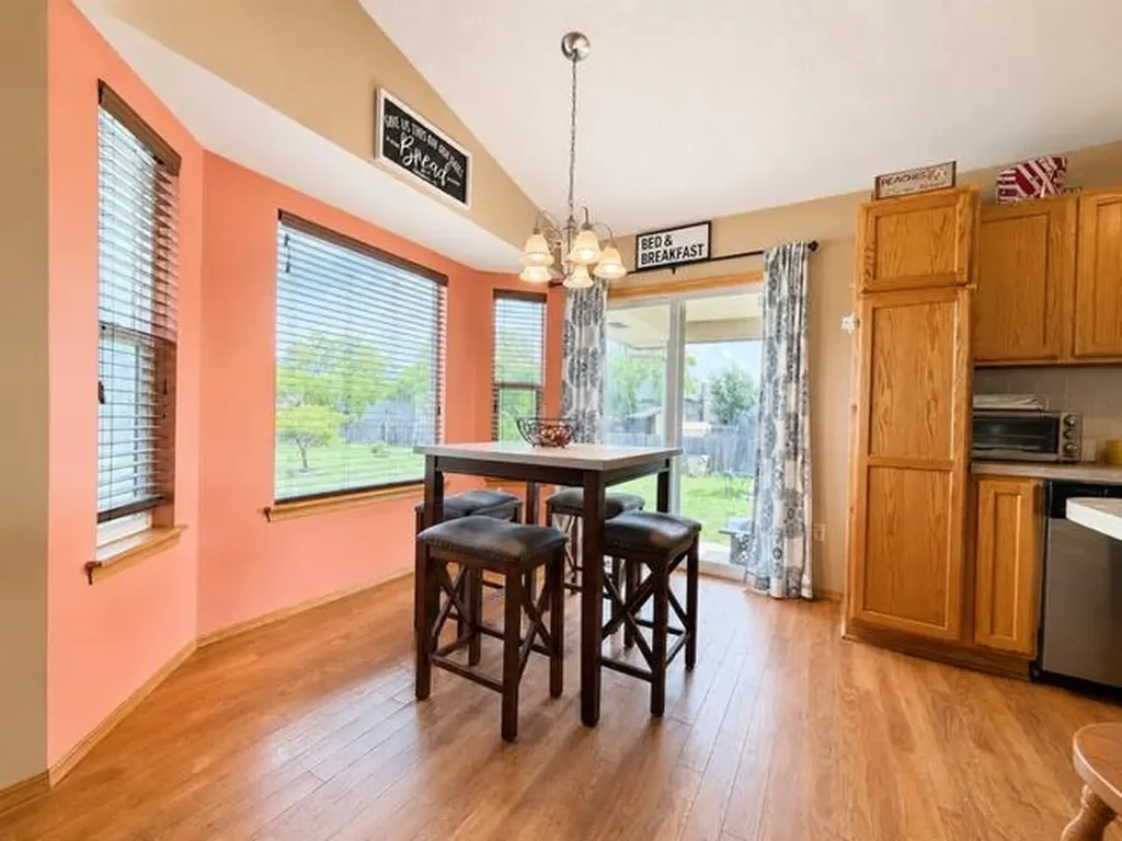 1012 E Winding Lane Derby KS 67037