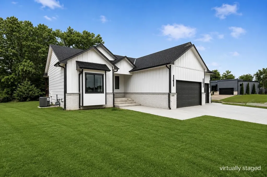 1203 E Maywood Court Wichita KS 67216