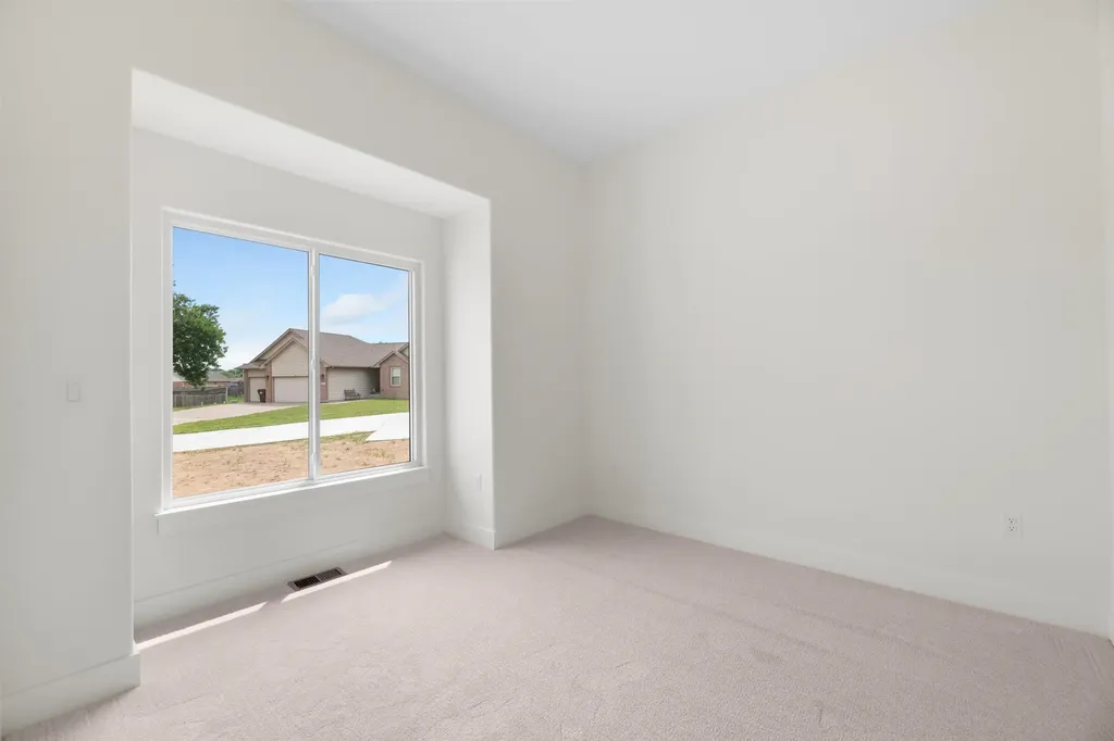 1203 E Maywood Court Wichita KS 67216