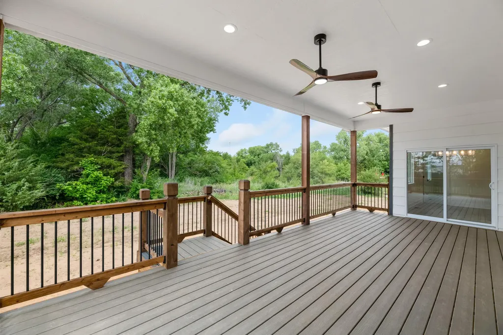 1203 E Maywood Court Wichita KS 67216