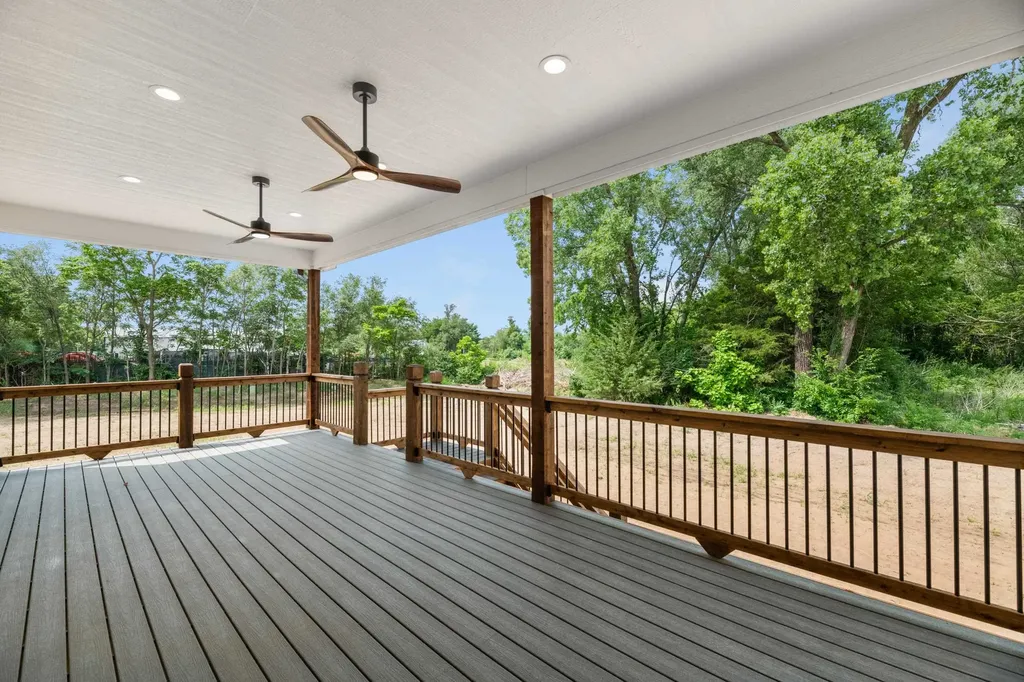 1203 E Maywood Court Wichita KS 67216