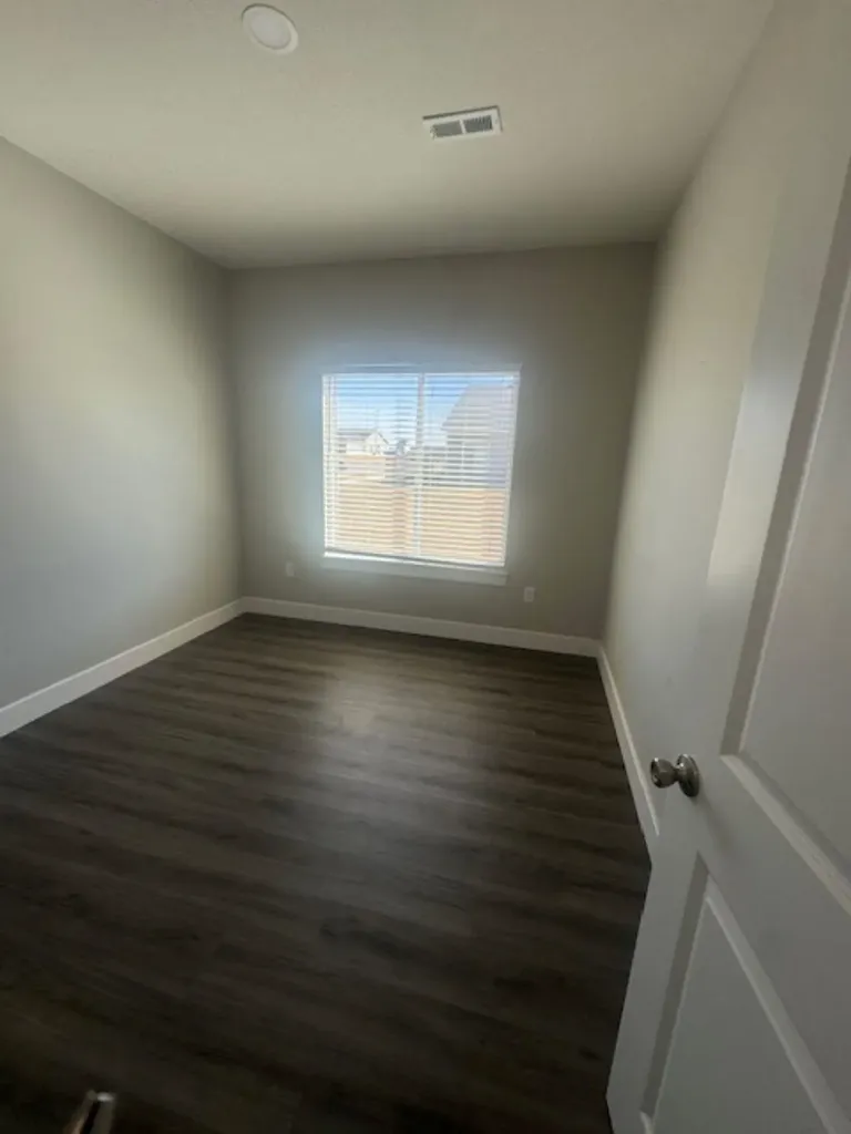 5196 N Honeylocust Wichita KS 67226