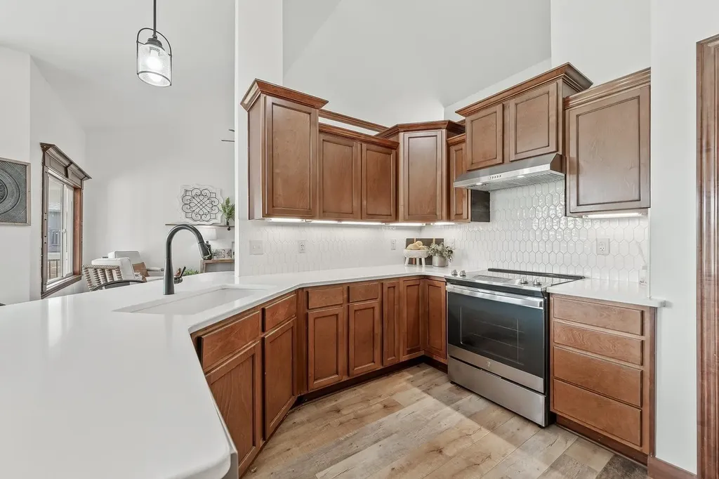 710 W Gatewood Lane Andover KS 67002
