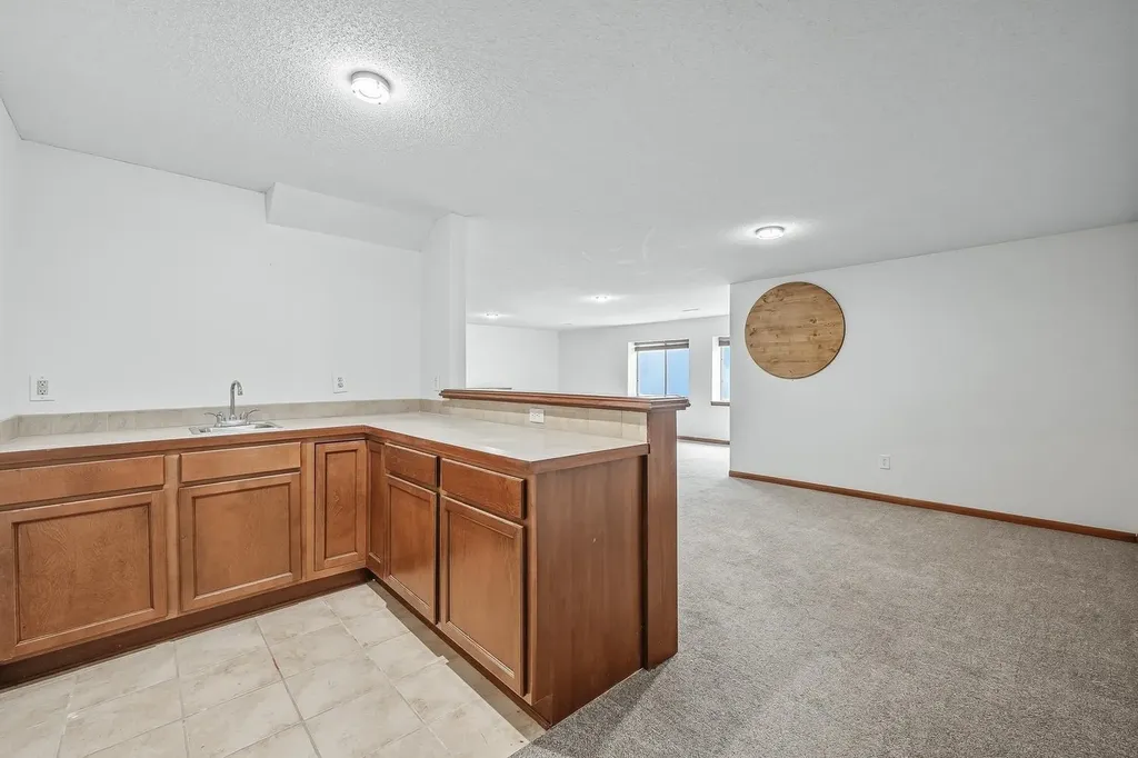 710 W Gatewood Lane Andover KS 67002