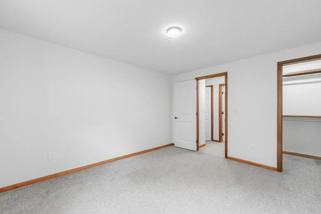 710 W Gatewood Lane Andover KS 67002