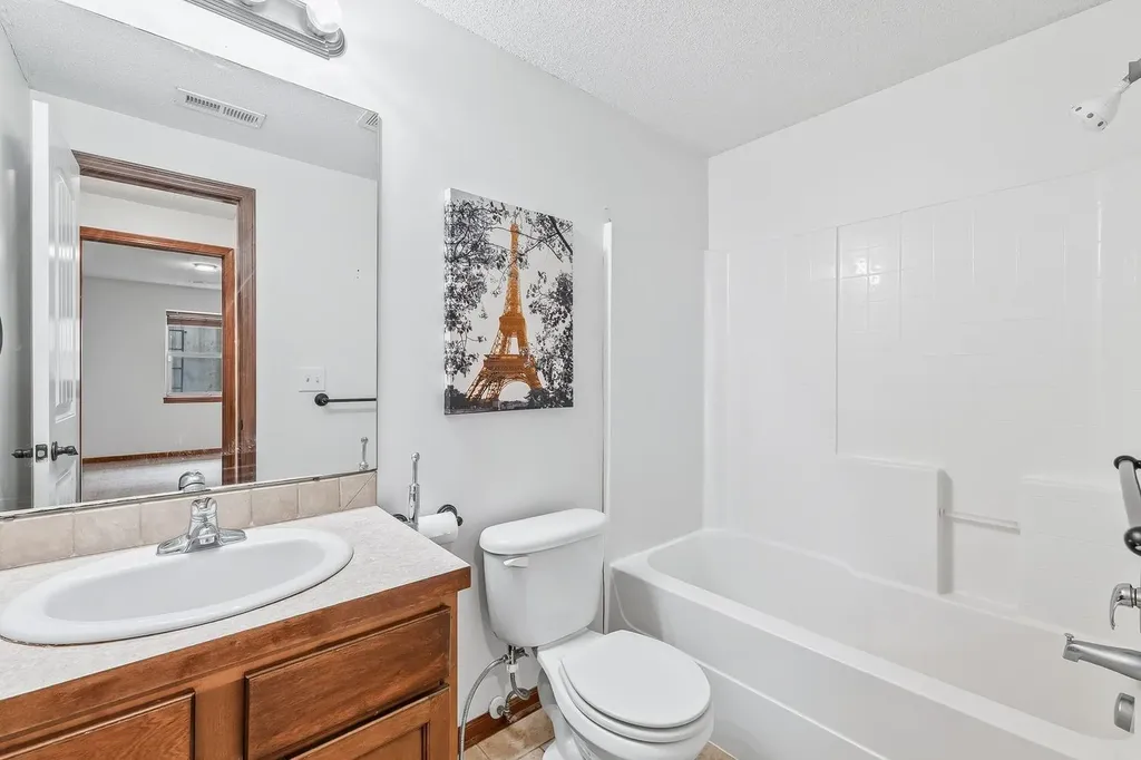 710 W Gatewood Lane Andover KS 67002