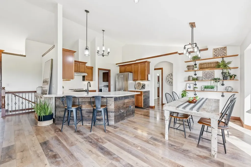 710 W Gatewood Lane Andover KS 67002