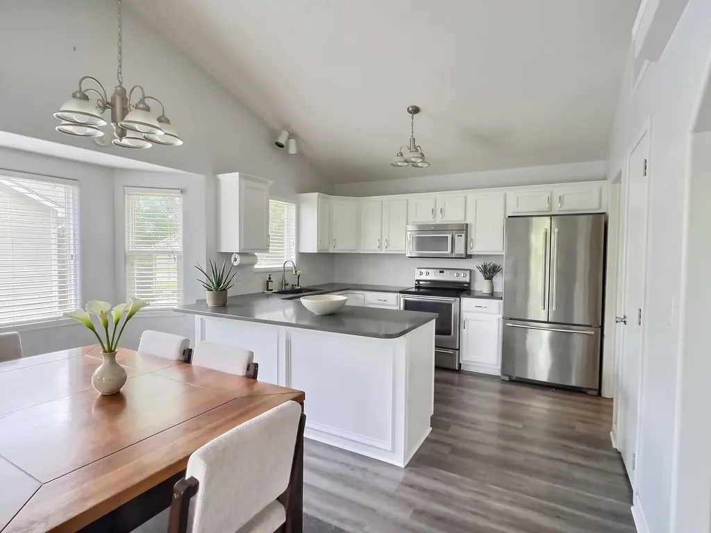710 S Westview Andover KS 67002