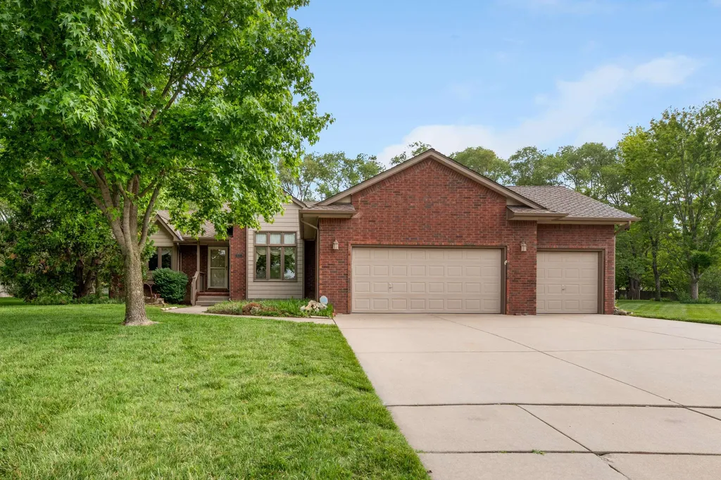 920 S Stagecoach Court Wichita KS 67230