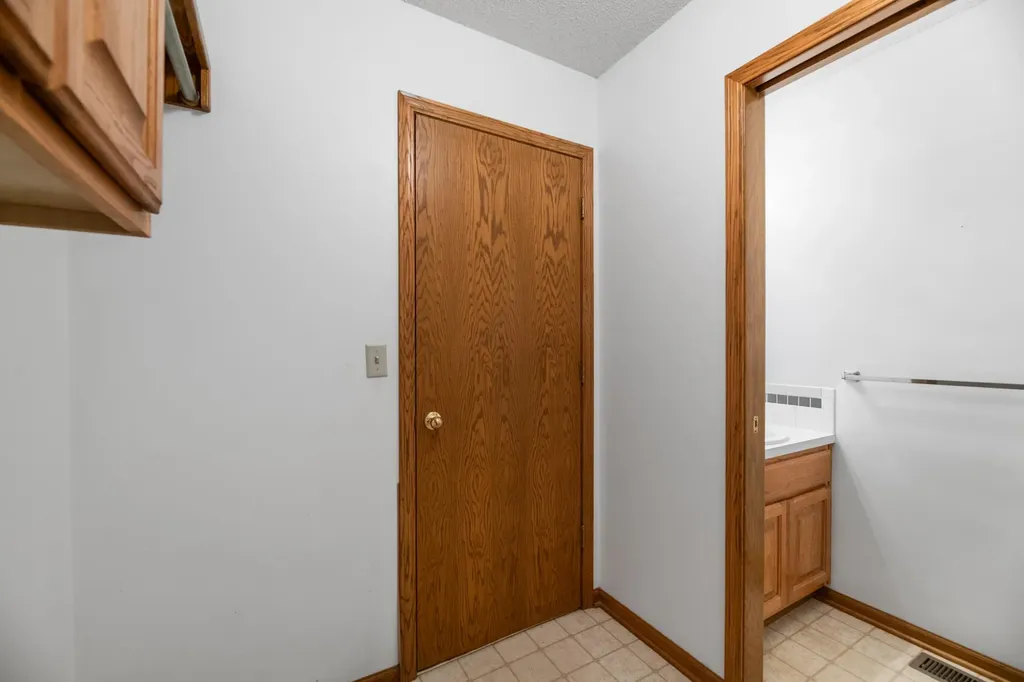 920 S Stagecoach Court Wichita KS 67230