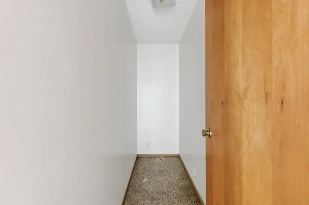 528 E 79th Street S Haysville KS 67060