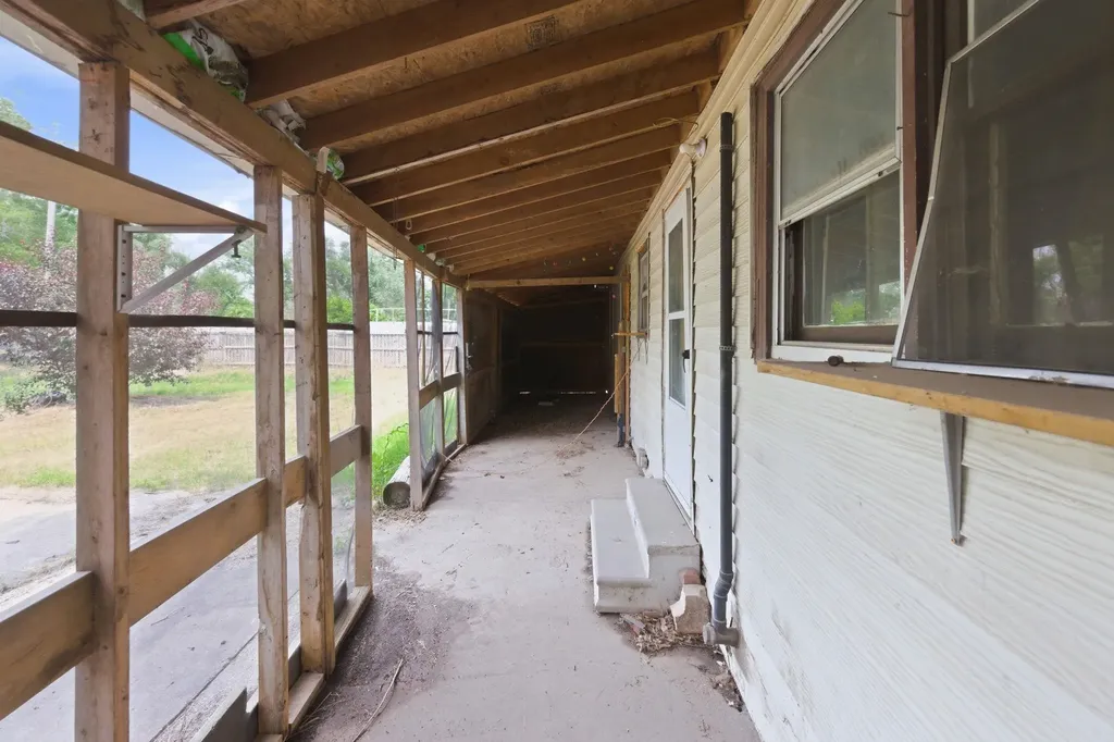 528 E 79th Street S Haysville KS 67060