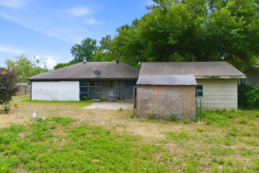 528 E 79th Street S Haysville KS 67060