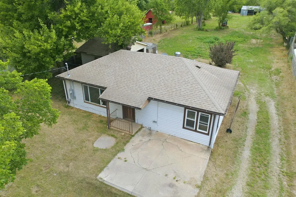 528 E 79th Street S Haysville KS 67060