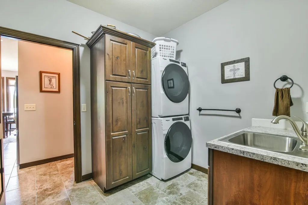 217 S Grant Clearwater KS 67026