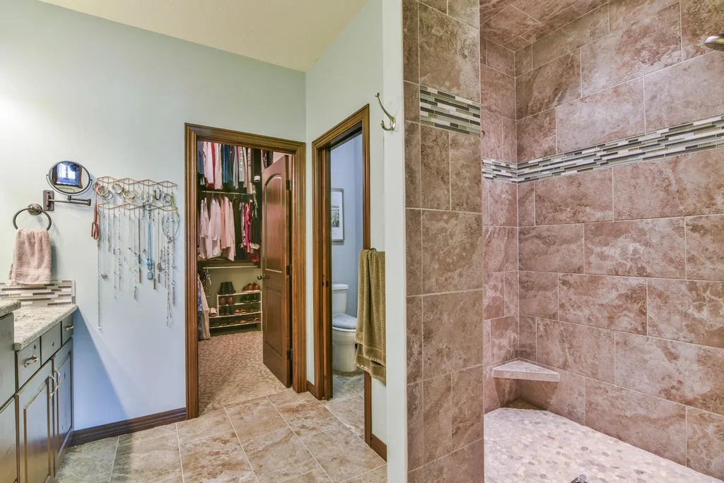 217 S Grant Clearwater KS 67026