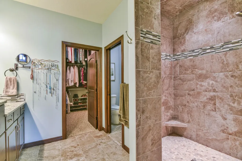 217 S Grant Clearwater KS 67026