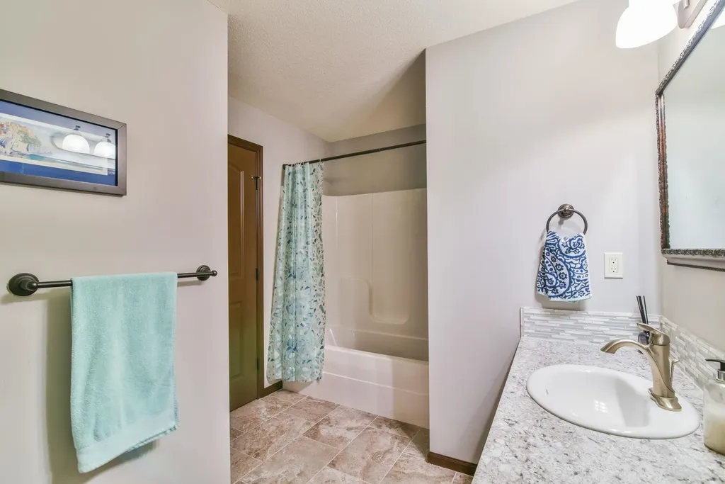 217 S Grant Clearwater KS 67026