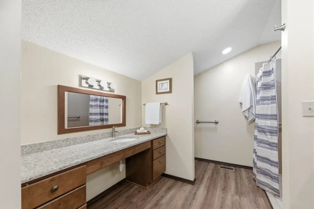 844 N Sandpiper Court Wichita KS 67230