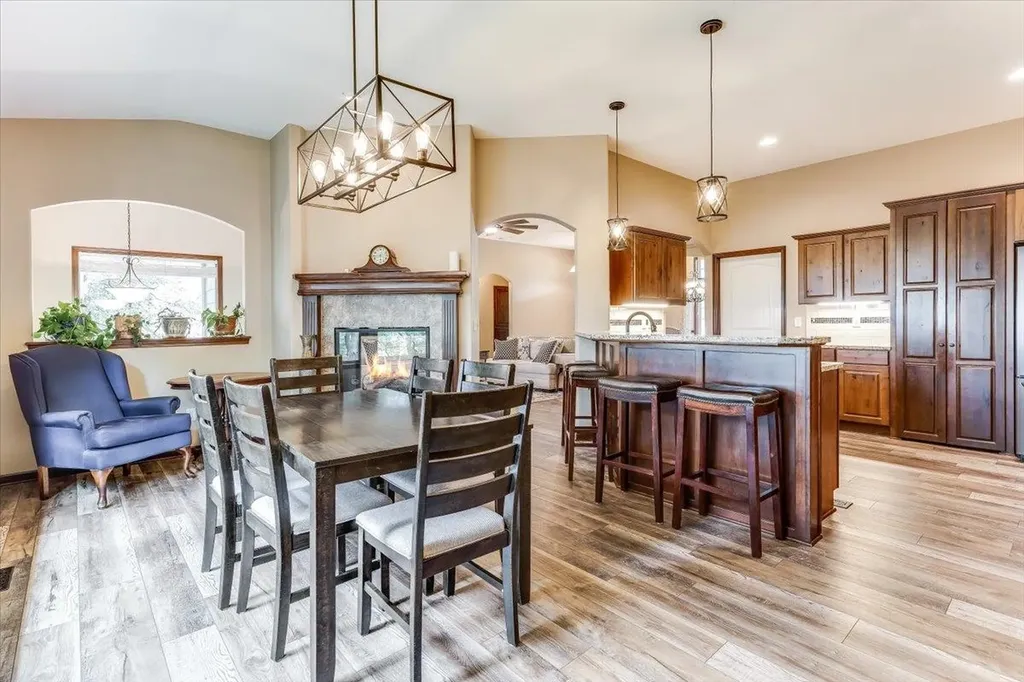 1425 E Summerlyn Drive Derby KS 67037