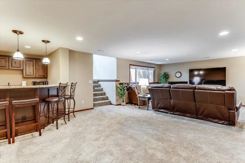 1425 E Summerlyn Drive Derby KS 67037