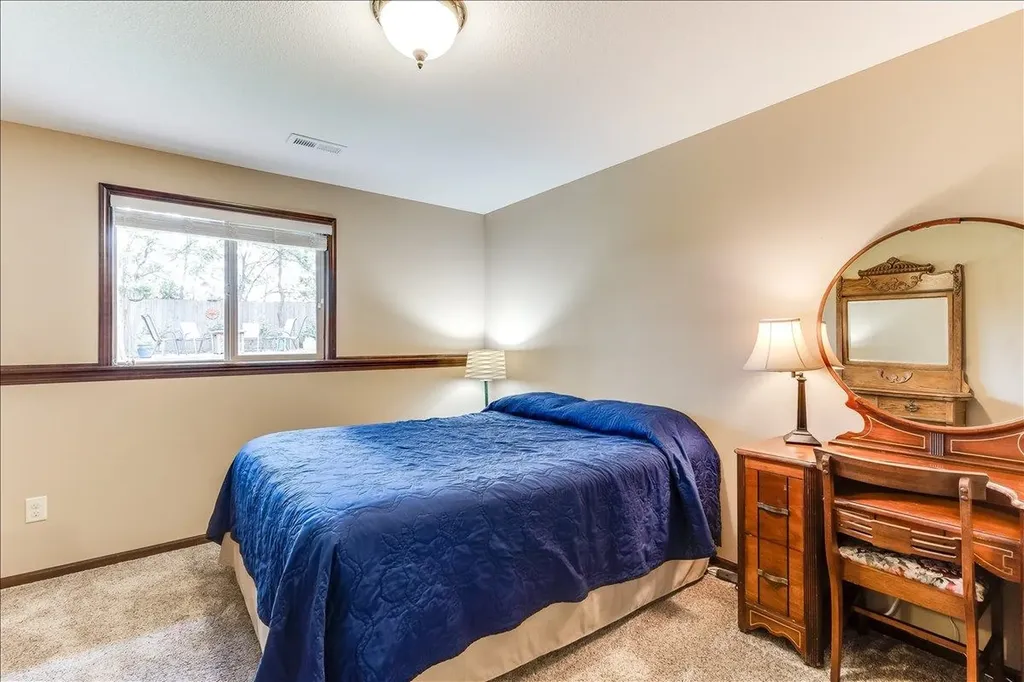 1425 E Summerlyn Drive Derby KS 67037
