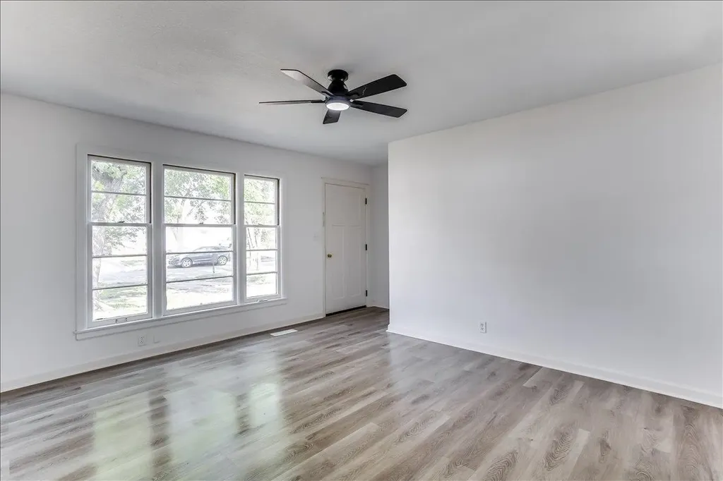 2342 S Mosley Avenue Wichita KS 67211